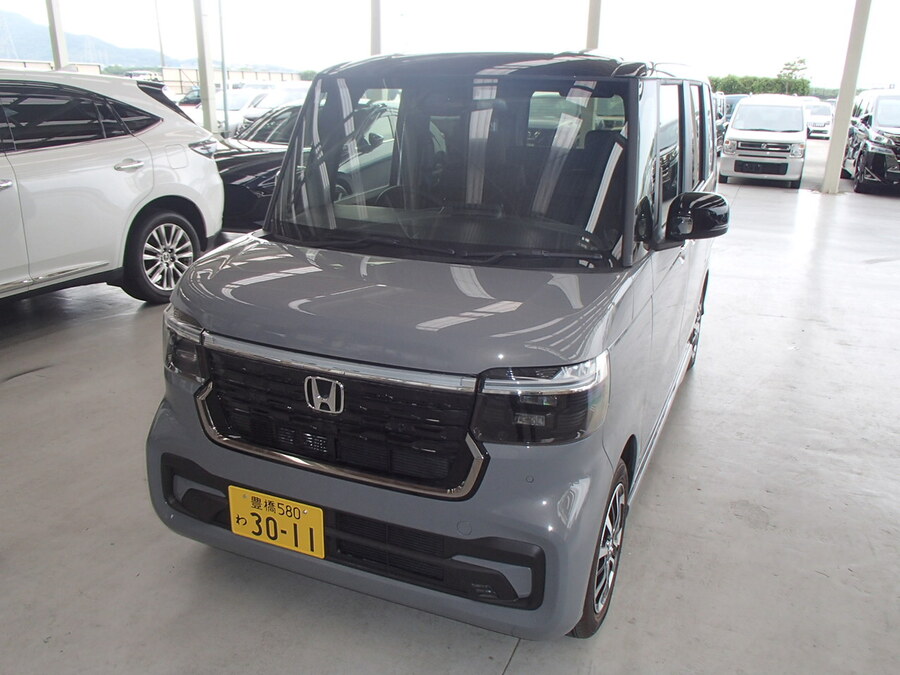 N-ボックスカスタム